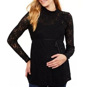 💕Jessica Simpson Maternity Lace Mock Neck Top!